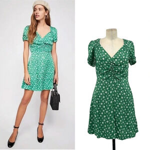 Free People Bond Street Green Mini Ruched Front Dress Size 6‎